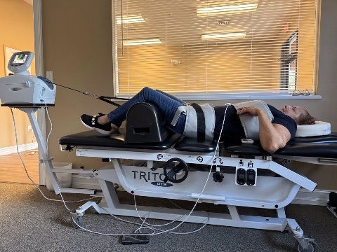 Patient on the Triton DTS decompression table